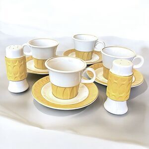 VTG Retro Sculptura Mayer China Gold Yellow Tea Coffee Cups Saucers Shakers